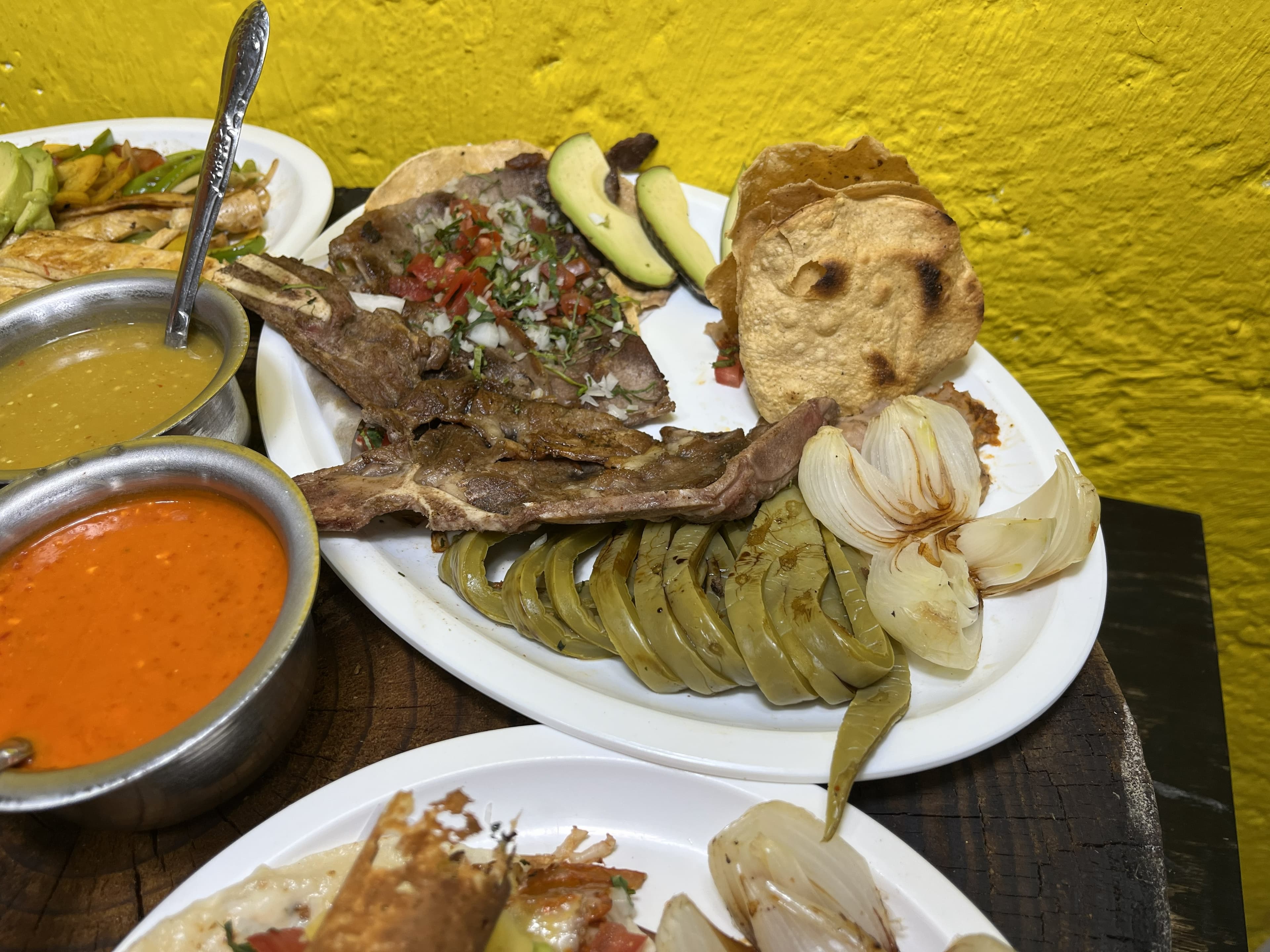 Platillo de Taquería Los Torres - Tacos y comida mexicana 1