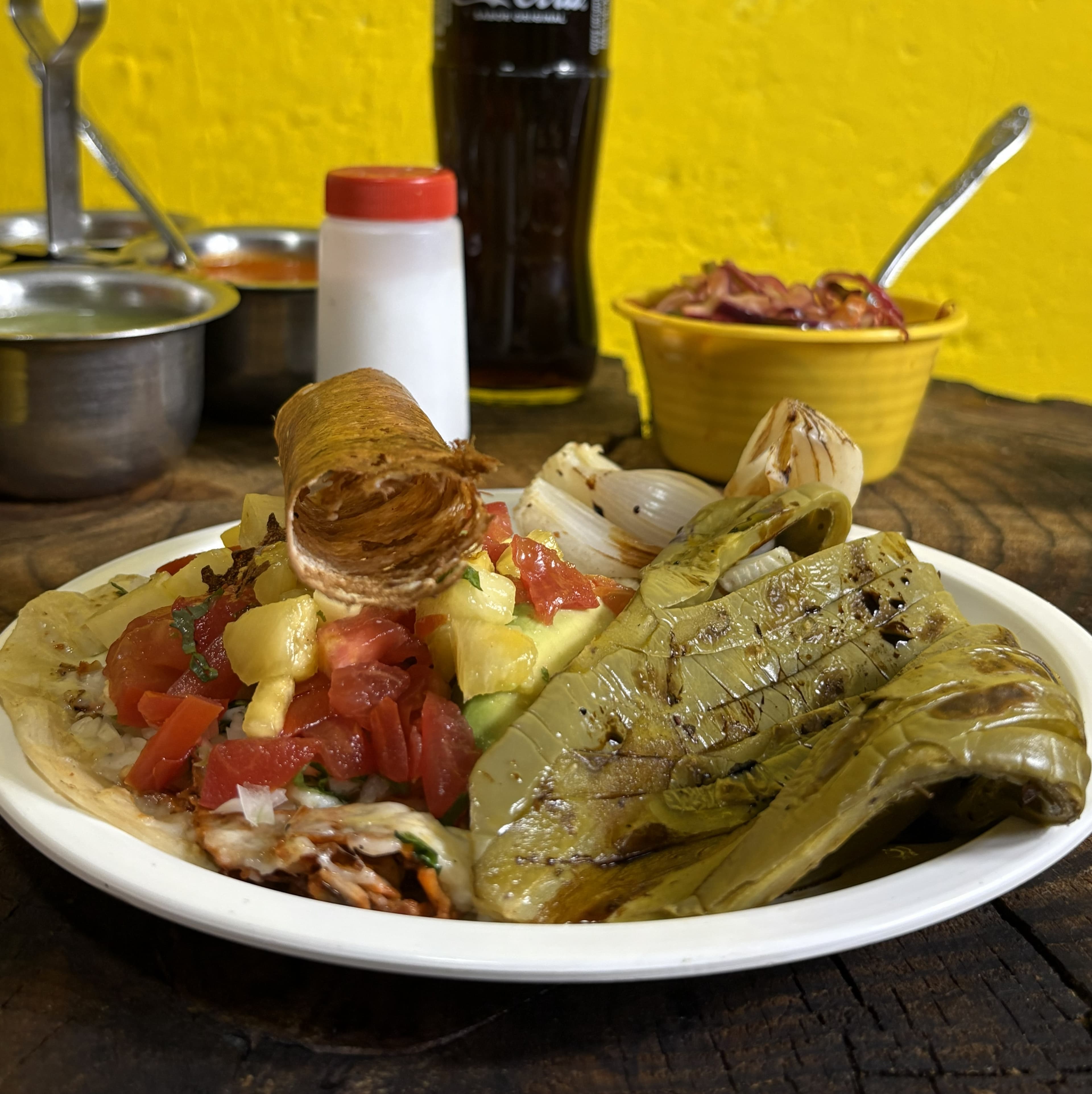 Costras con queso - Taquería Los Torres
